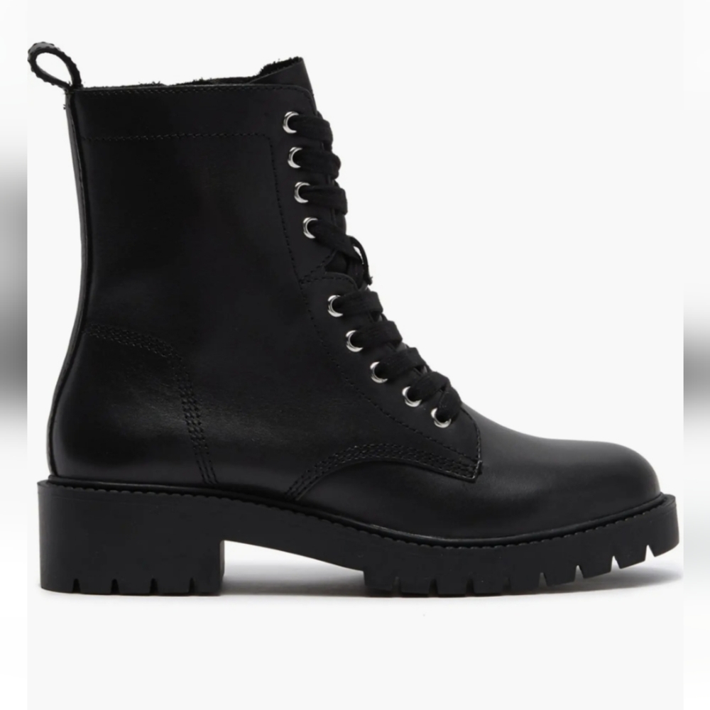 Steve Madden Checker Combat Boots Size 9.5